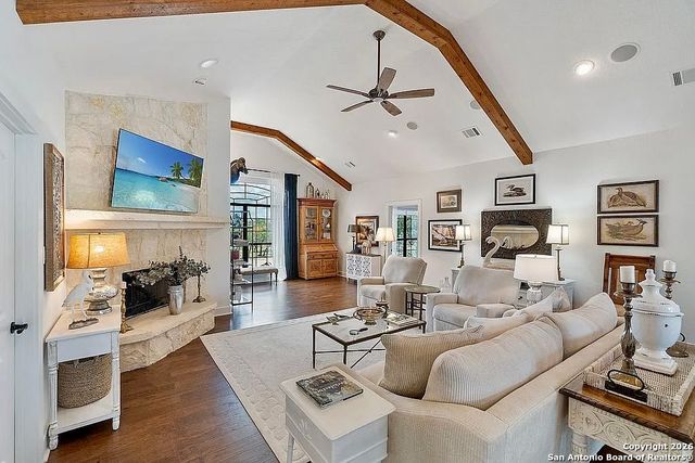 1112 Kendall Jackson, Comfort, TX 78013