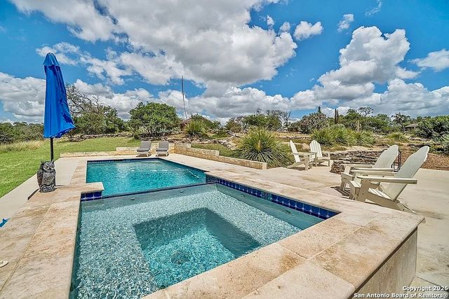 1112 Kendall Jackson, Comfort, TX 78013