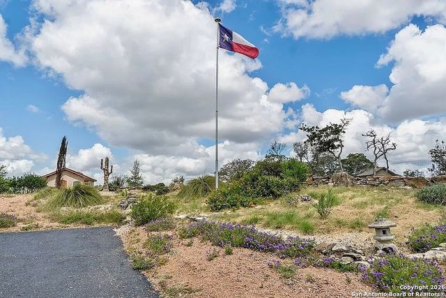 1112 Kendall Jackson, Comfort, TX 78013