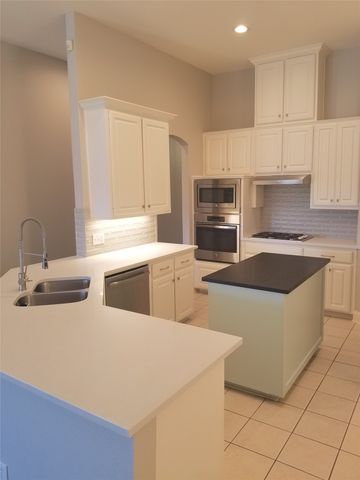 4218 Arbor Creek Drive, Carrollton, TX 75010