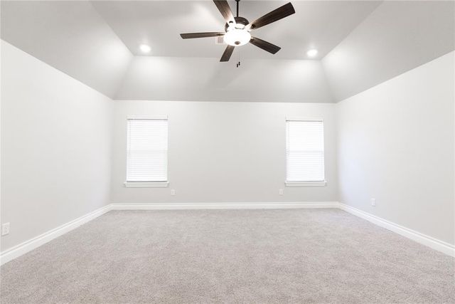 16212 Verbena Circle, Edmond, OK 73013