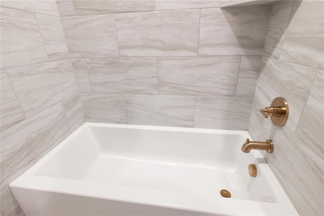 16212 Verbena Circle, Edmond, OK 73013