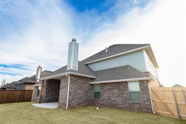 16212 Verbena Circle, Edmond, OK 73013