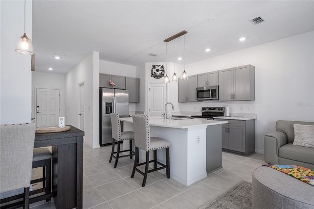 5953 WHETSTONE COURT, Palmetto, FL 34221