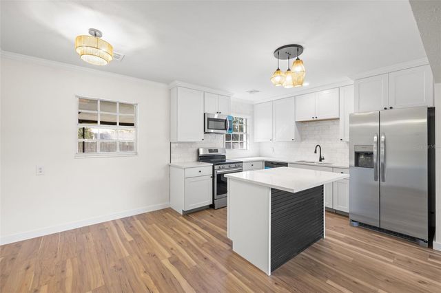 36908 CENTER AVENUE, Dade City, FL 33525