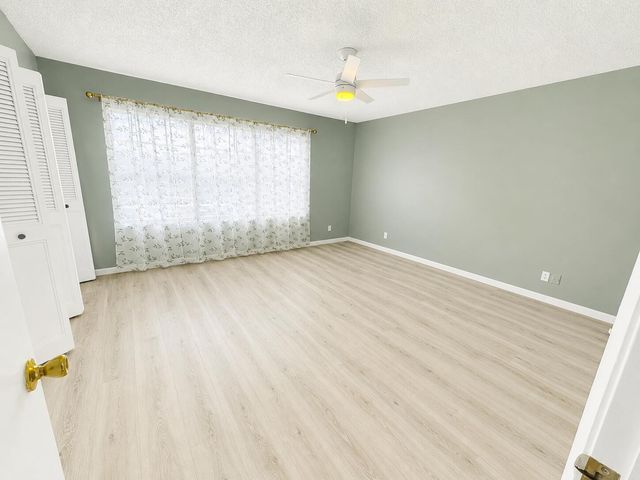 222 Foxtail Drive E, Greenacres, FL 33415