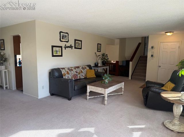 3410 E Oak Creek Drive, Colorado Springs, CO 80906