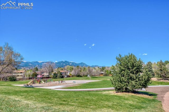 3410 E Oak Creek Drive, Colorado Springs, CO 80906