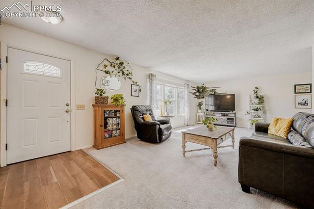 3410 E Oak Creek Drive, Colorado Springs, CO 80906