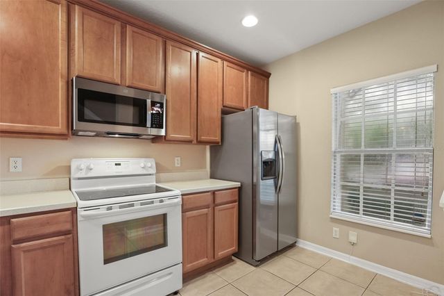 10332 MANDERLEY WAY 111, Orlando, FL 32829