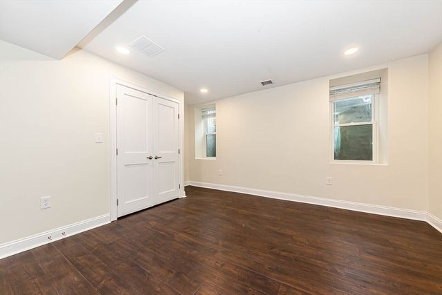 28 Albion Street 1, Medford, MA 02155