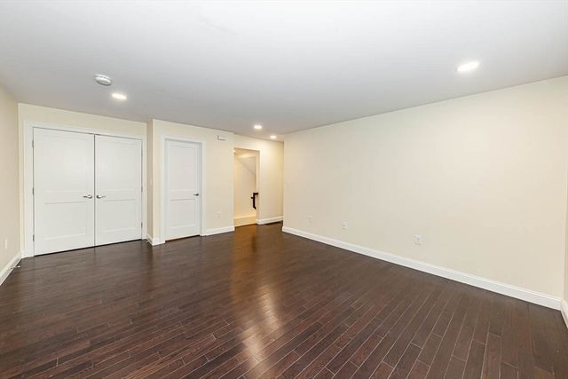 28 Albion Street 1, Medford, MA 02155