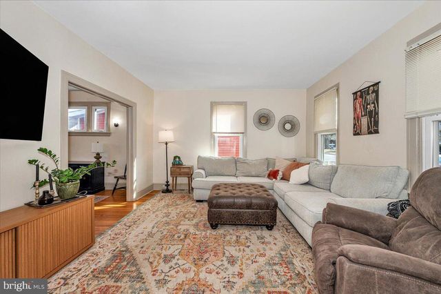 104 CYPRESS ST, Hagerstown, MD 21742