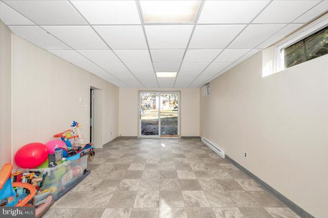 104 CYPRESS ST, Hagerstown, MD 21742