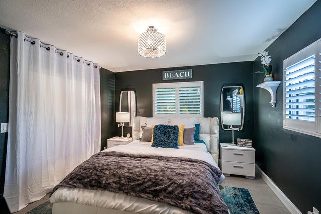 100 Venetian Drive 2, Delray Beach, FL 33483