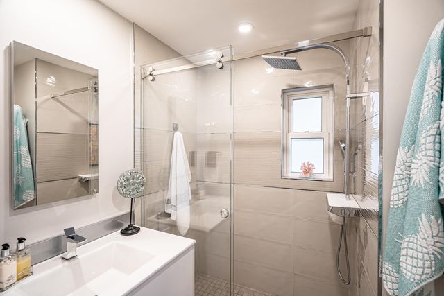 100 Venetian Drive 2, Delray Beach, FL 33483