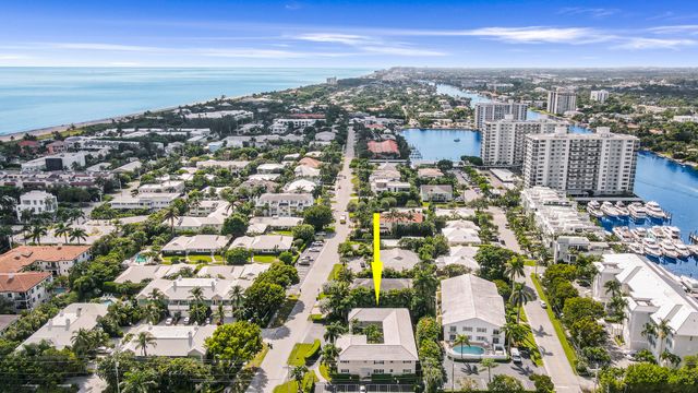100 Venetian Drive 2, Delray Beach, FL 33483