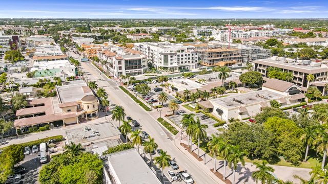 100 Venetian Drive 2, Delray Beach, FL 33483