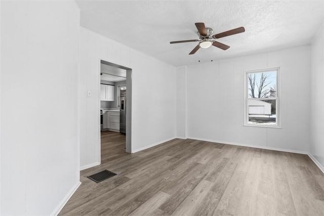 347 Washington St, Leetsdale, PA 15056