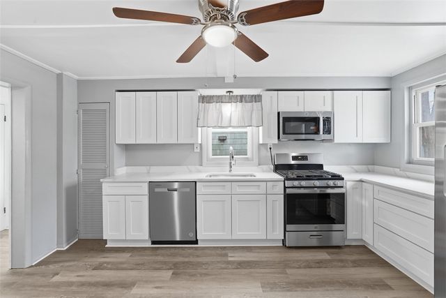 347 Washington St, Leetsdale, PA 15056