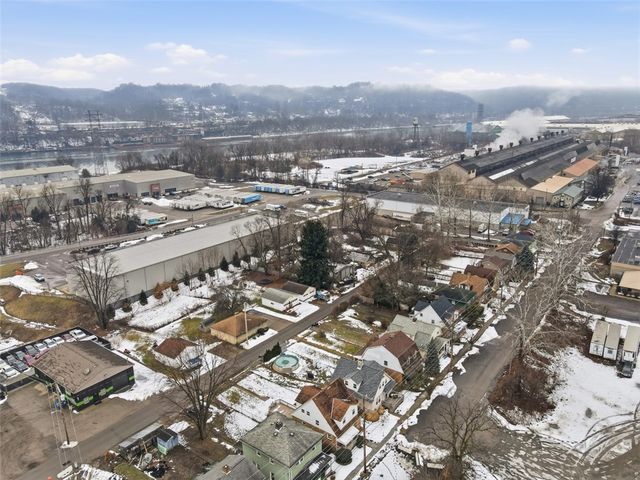 347 Washington St, Leetsdale, PA 15056