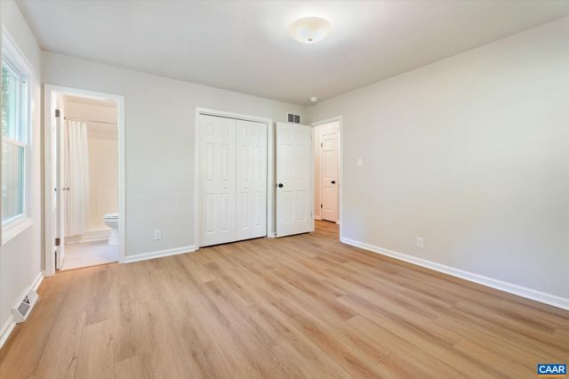 309 CRESTFIELD CT, Charlottesville, VA 22911