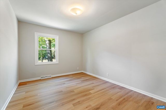 309 CRESTFIELD CT, Charlottesville, VA 22911