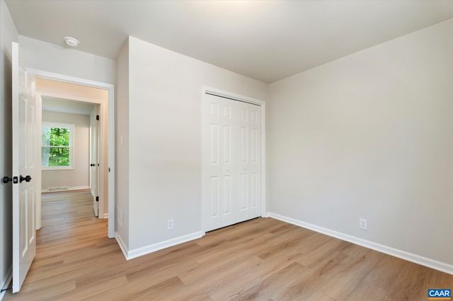 309 CRESTFIELD CT, Charlottesville, VA 22911
