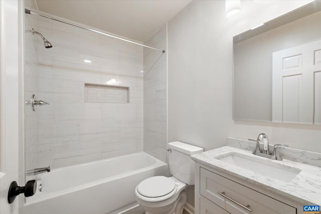 309 CRESTFIELD CT, Charlottesville, VA 22911