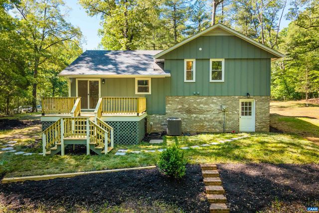 309 CRESTFIELD CT, Charlottesville, VA 22911
