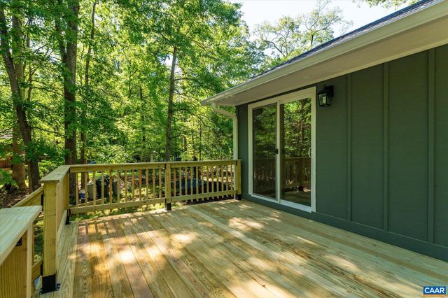 309 CRESTFIELD CT, Charlottesville, VA 22911