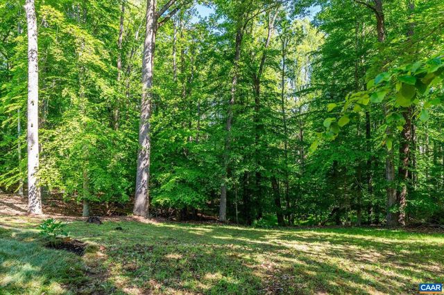 309 CRESTFIELD CT, Charlottesville, VA 22911