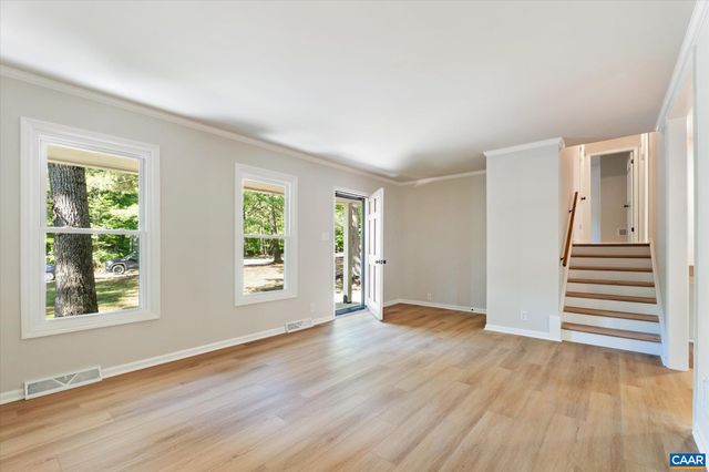 309 CRESTFIELD CT, Charlottesville, VA 22911