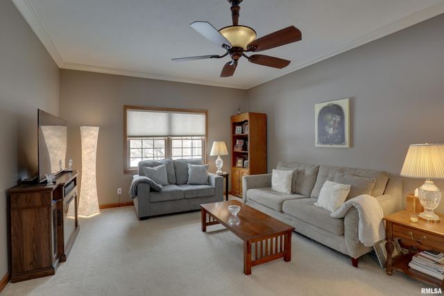 5434-5438 STATE Street, Quincy, IL 62305