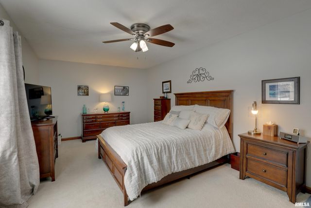 5434-5438 STATE Street, Quincy, IL 62305