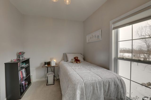 5434-5438 STATE Street, Quincy, IL 62305