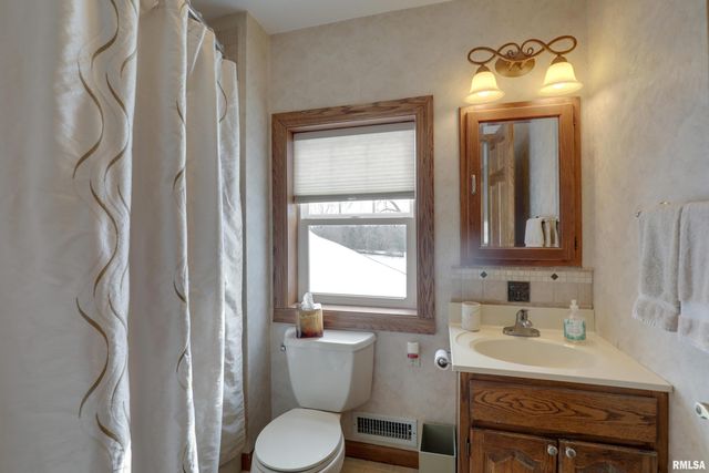 5434-5438 STATE Street, Quincy, IL 62305