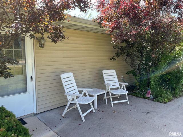 5434-5438 STATE Street, Quincy, IL 62305