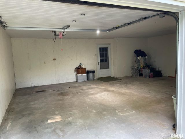 5434-5438 STATE Street, Quincy, IL 62305