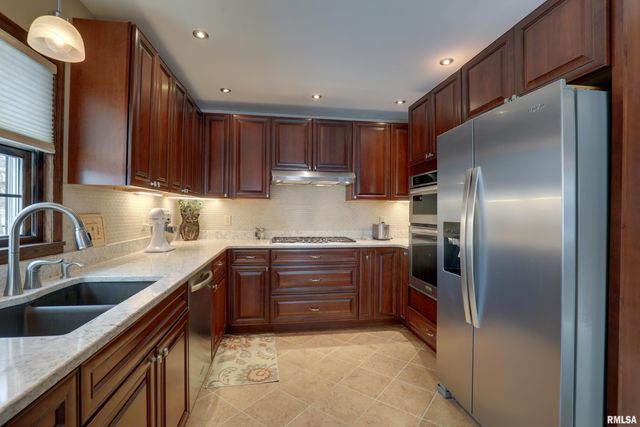 5434-5438 STATE Street, Quincy, IL 62305