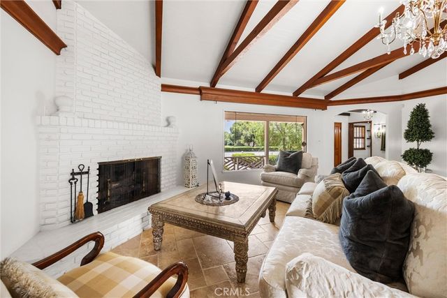 606 E Parkdale Drive, San Bernardino, CA 92404