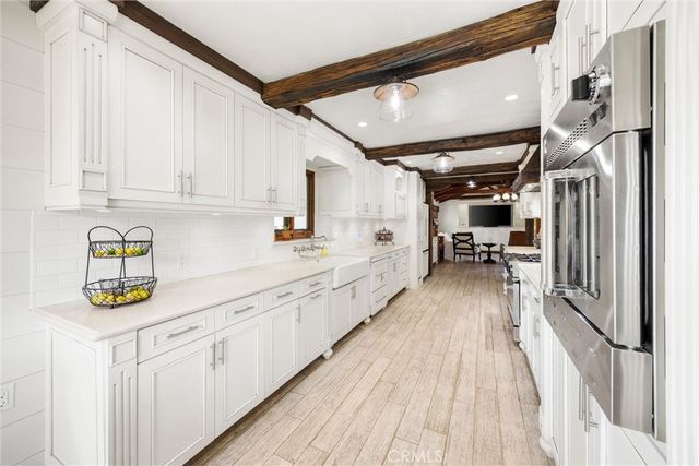 606 E Parkdale Drive, San Bernardino, CA 92404