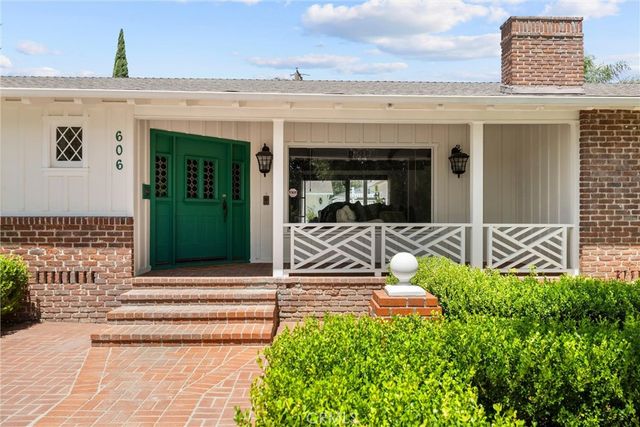 606 E Parkdale Drive, San Bernardino, CA 92404