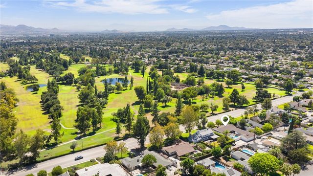 606 E Parkdale Drive, San Bernardino, CA 92404