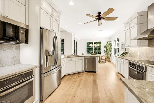 6777 Southern Oak CT, Naples, FL 34109