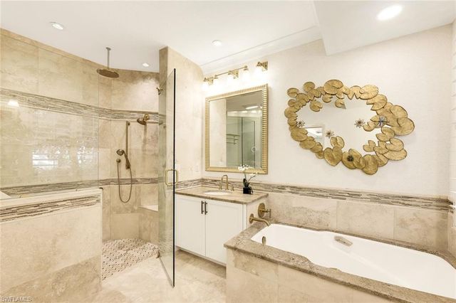 6777 Southern Oak CT, Naples, FL 34109