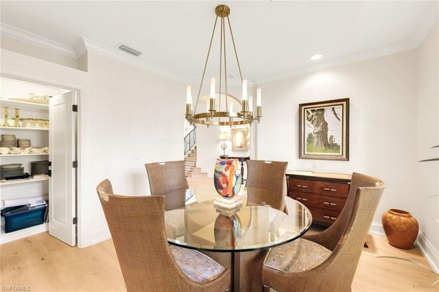 6777 Southern Oak CT, Naples, FL 34109