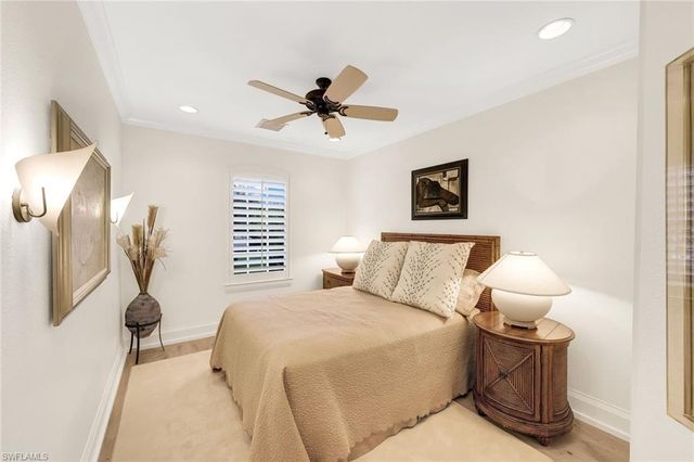 6777 Southern Oak CT, Naples, FL 34109