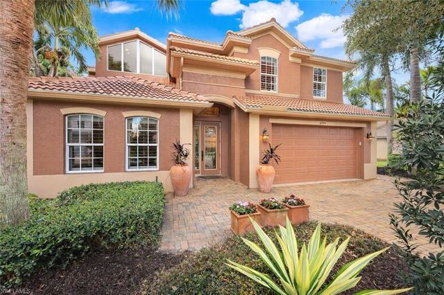 6777 Southern Oak CT, Naples, FL 34109