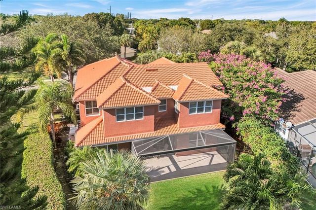 6777 Southern Oak CT, Naples, FL 34109